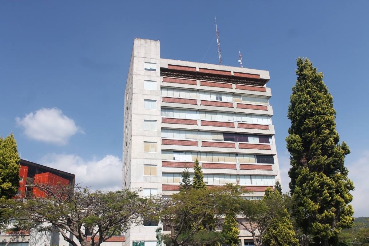 Candidatos a la rectoría se pronuncian por garantizar pensiones y jubilaciones a trabajadores de la UAEM