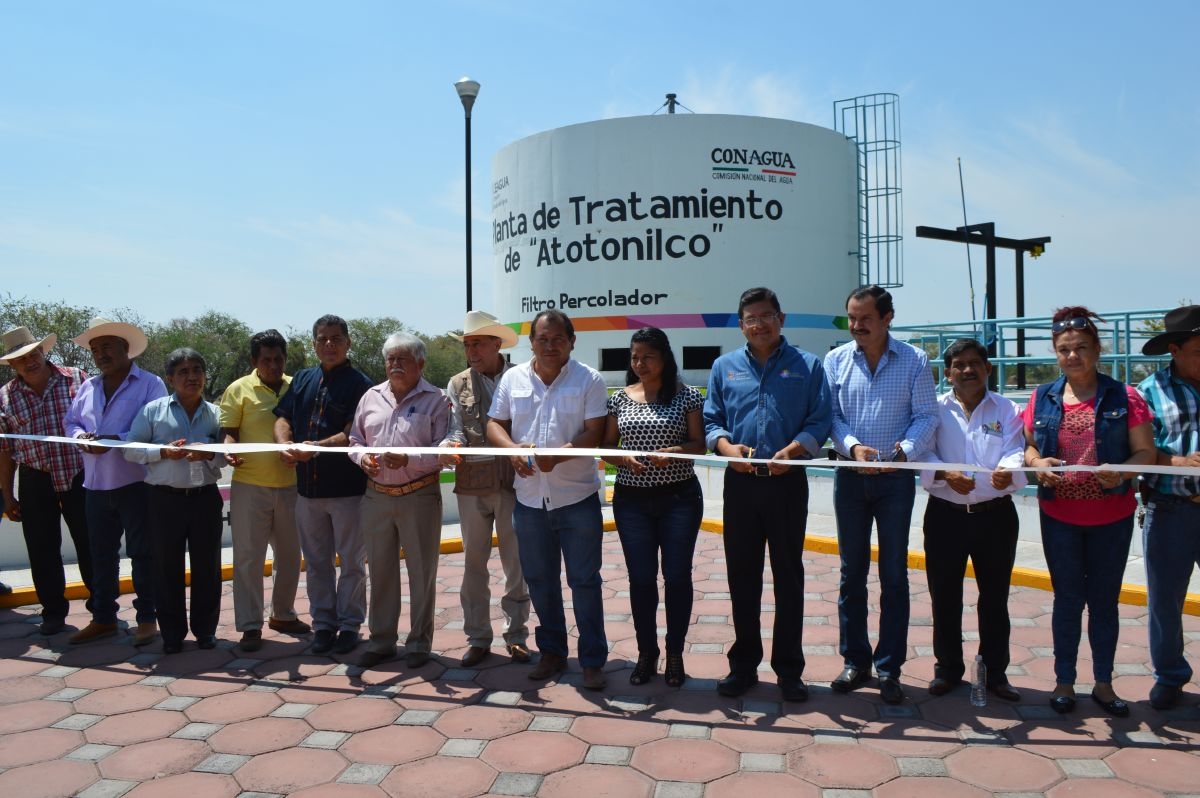 Alfredo Sánchez Vélez y Juan Carlos Valencia Vargas inauguraron la planta de tratamiento de aguas residuales de Atotonilco