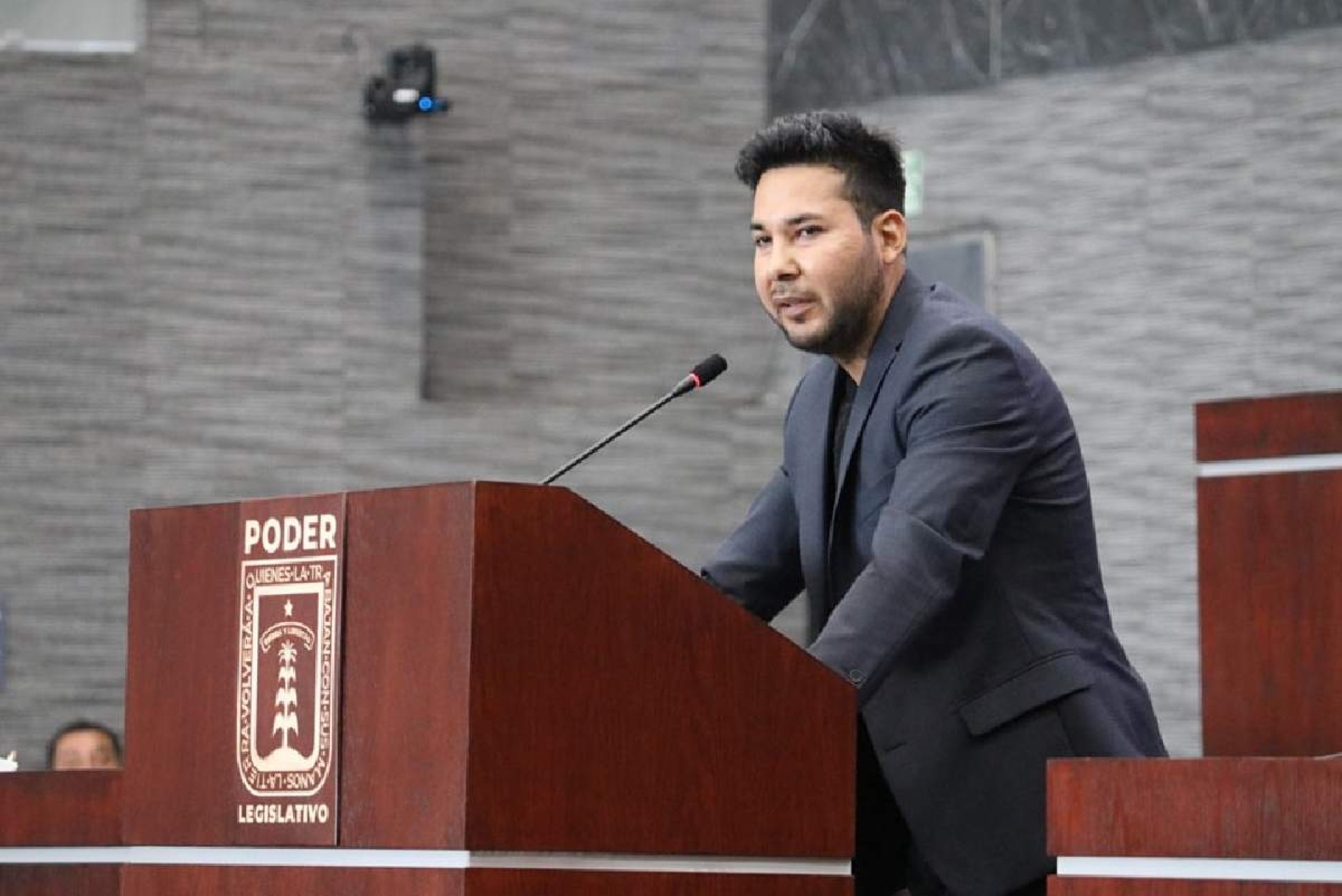 Diputado promueve amparo por caso Paseo Ribereño
