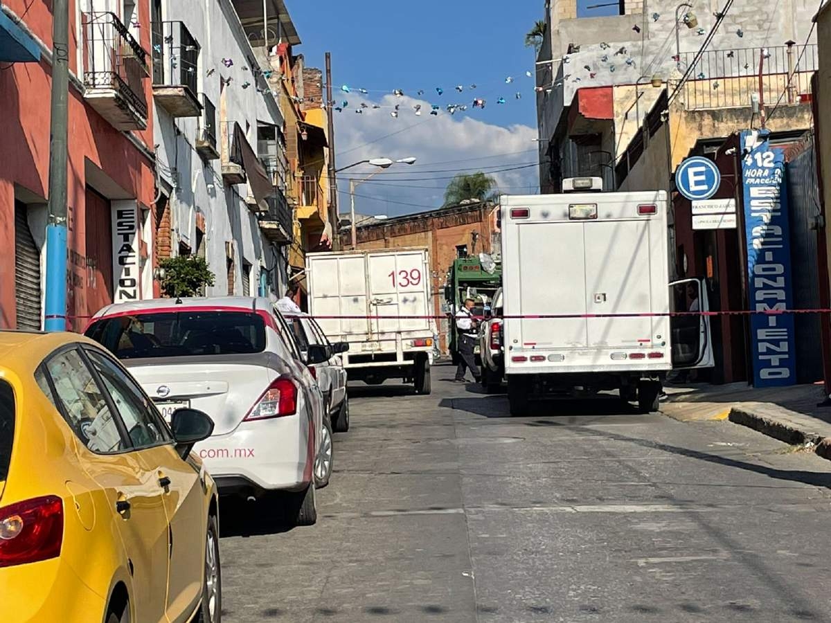 Murió atropellado por un camión recolector de basura