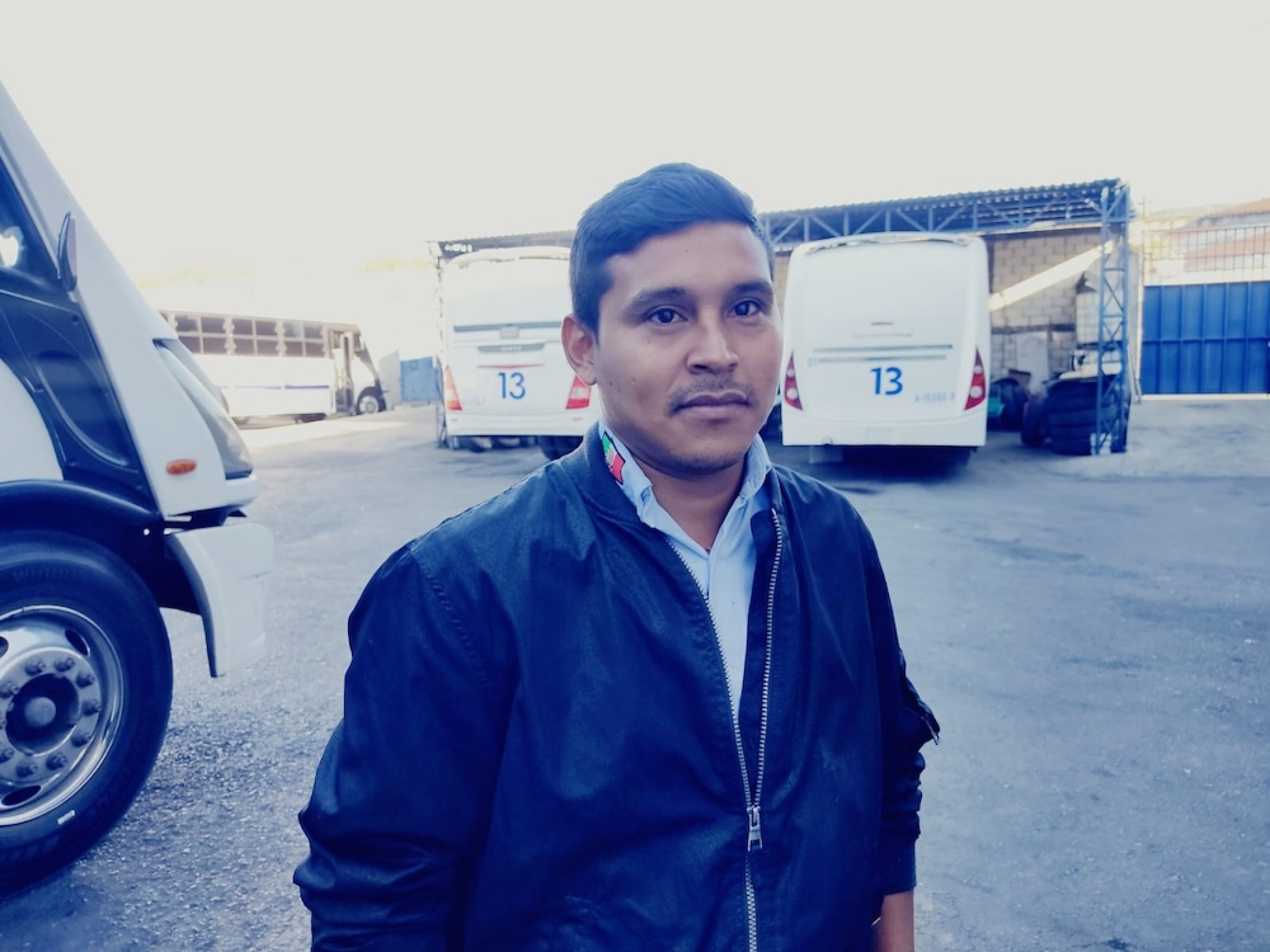 'A veces se nos olvida cobrarles'