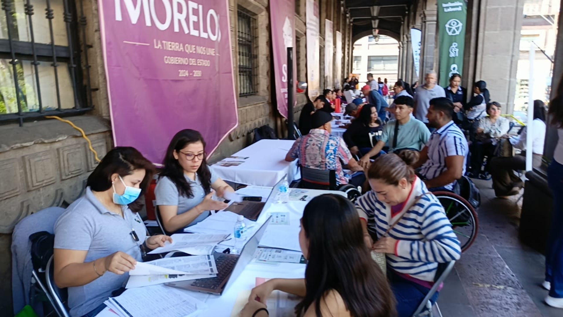 Realizan feria de inclusión laboral en Cuernavaca