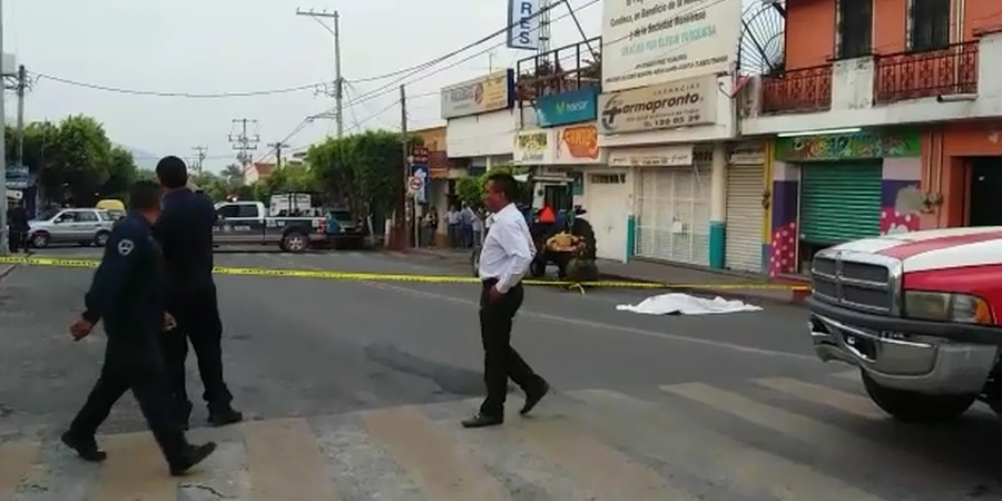 Fallece mujer al ser atropellada en Tlaquiltenango; era agente de tránsito