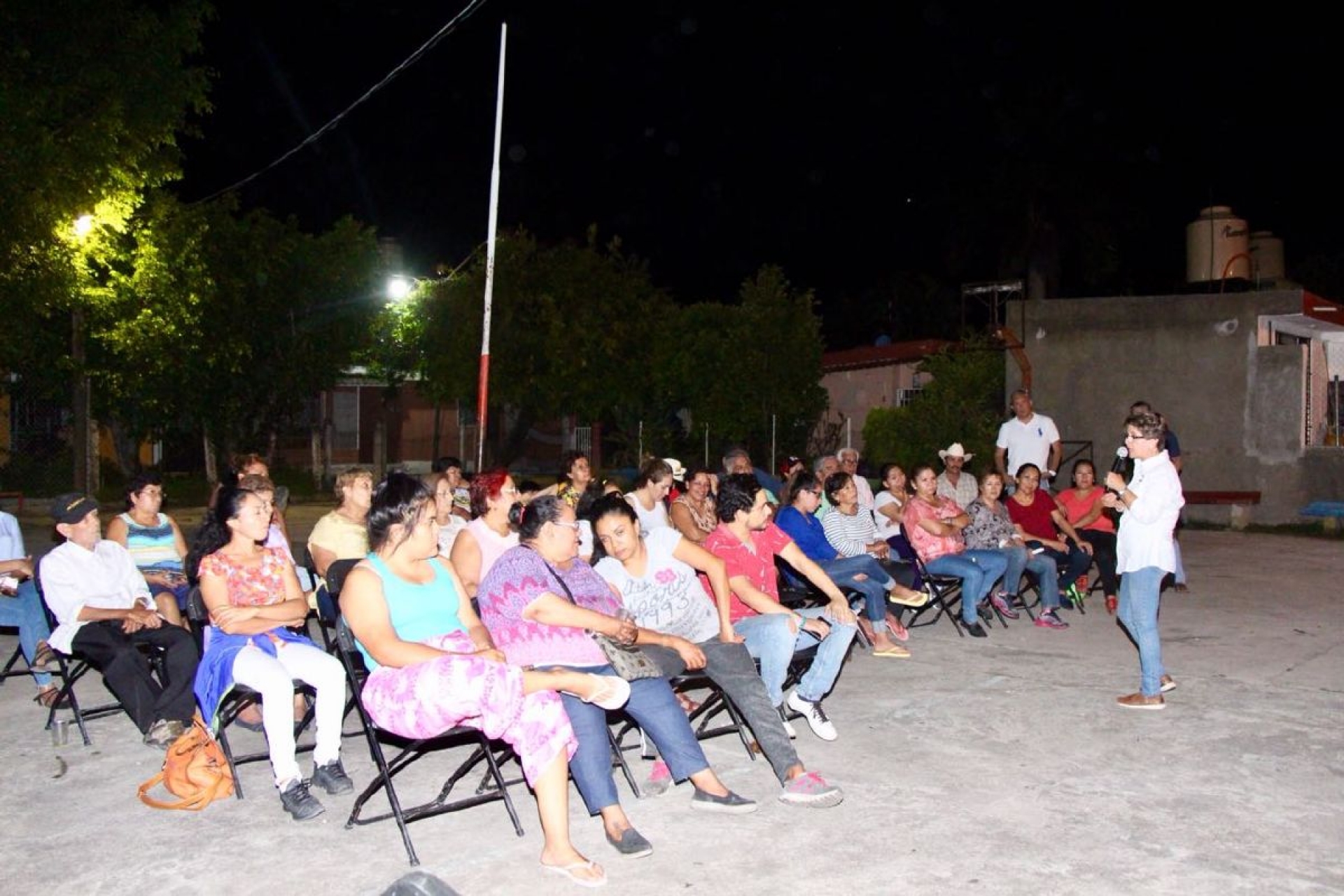 Propone candidata a edil de Jojutla instalar aplicación celular para quejas ciudadanas