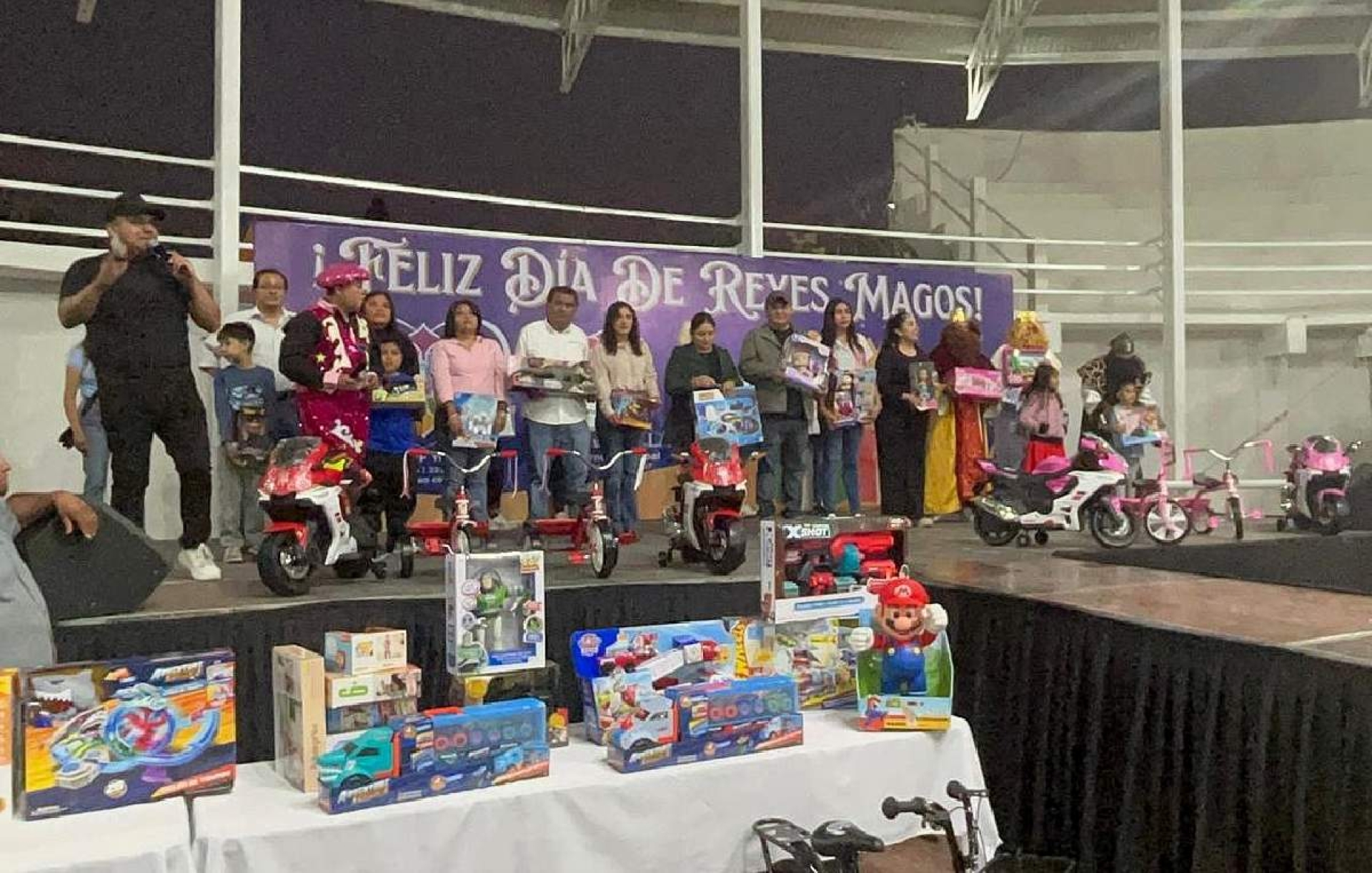 Con festival y regalos, celebran Día de Reyes en Yecapixtla