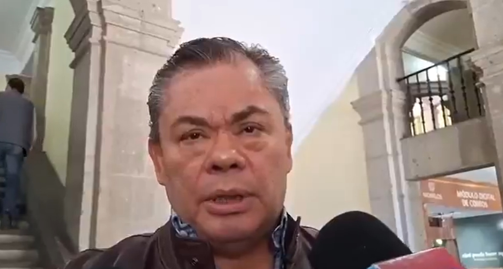 Acude titular de FECC a sede legislativa a entregar informe de actividades