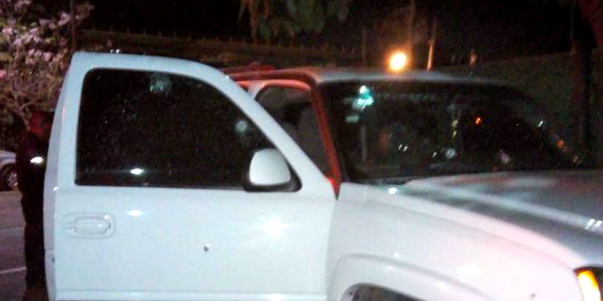 Atacan a tiros a un elemento de la PGR; una persona falleció tras la agresión armada
