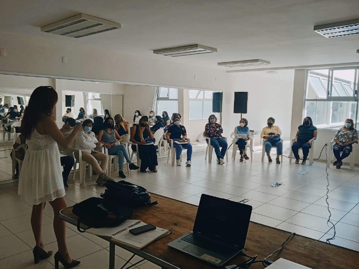 Capacitan a funcionarios de Jojutla en material de violencia digital