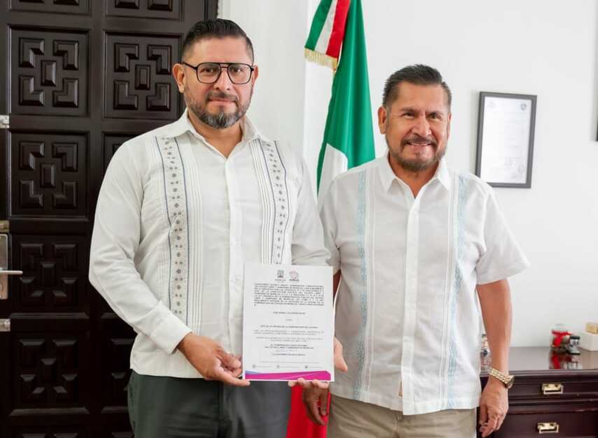 Asume Israel Calderón Reyes la titularidad de la Oficina de la Gubernatura