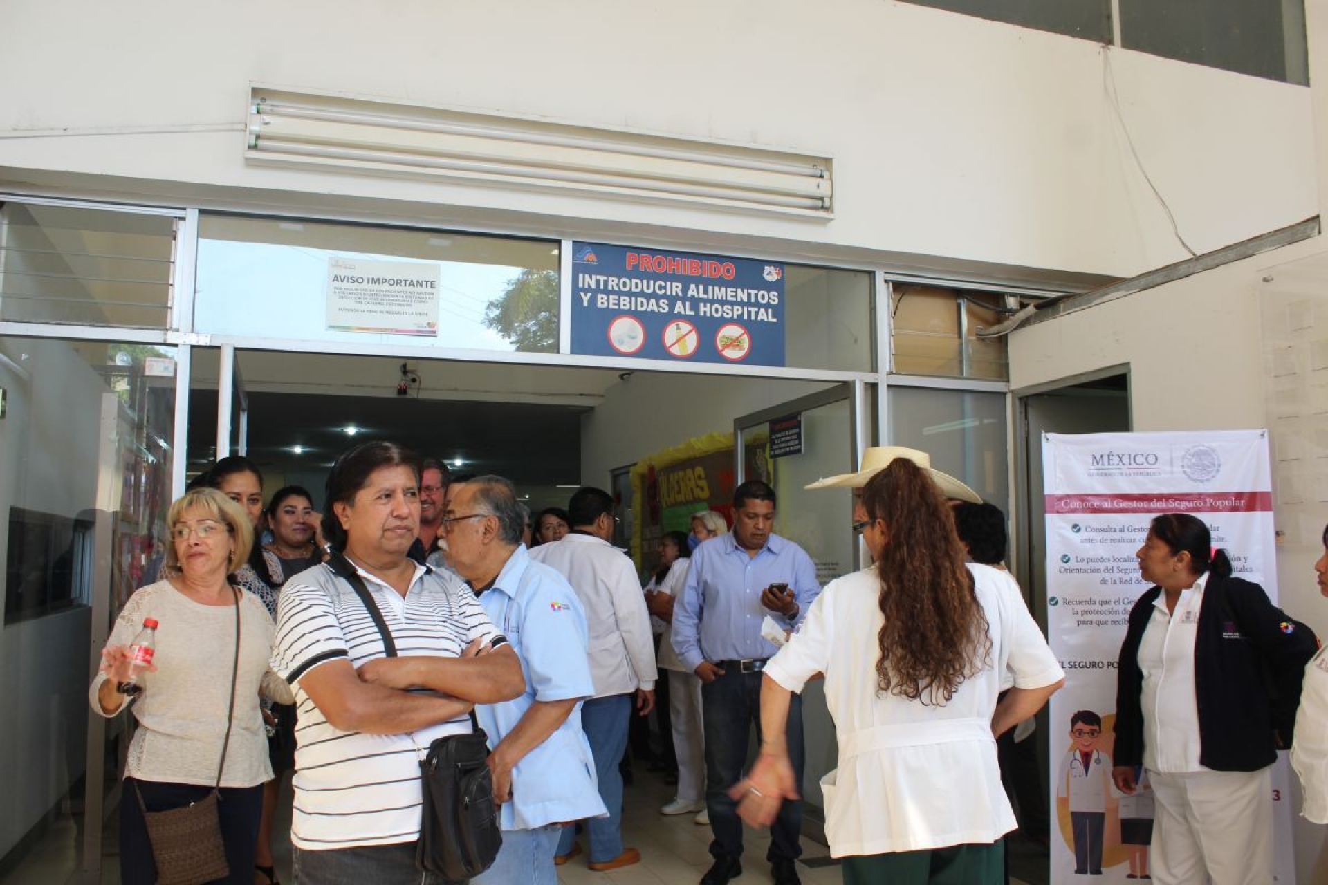 Trabajadores de Salud amenazan con continuar su protesta