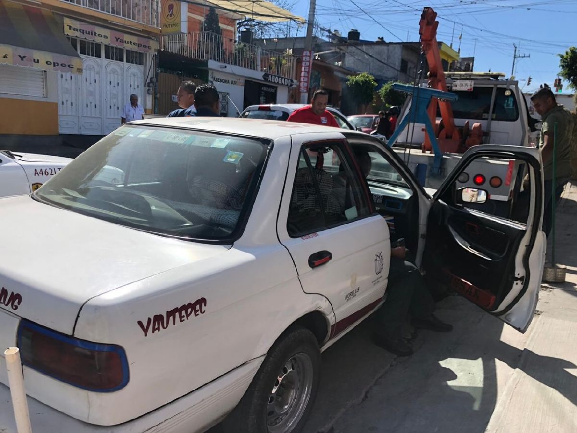 Realiza la SMyT revisión de vehículos del transporte público en Yautepec
