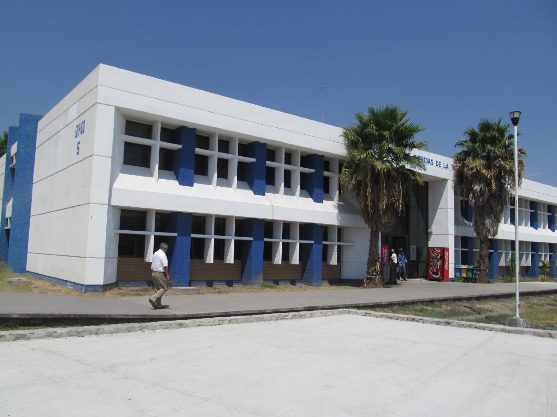 Casi la mitad del alumnado del ITZ se ausentó por amenaza de atentado