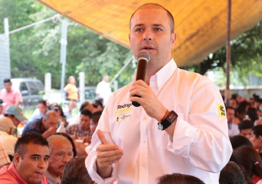 Taxistas apoyarán a Rodrigo Gayosso si es candidato a la gubernatura