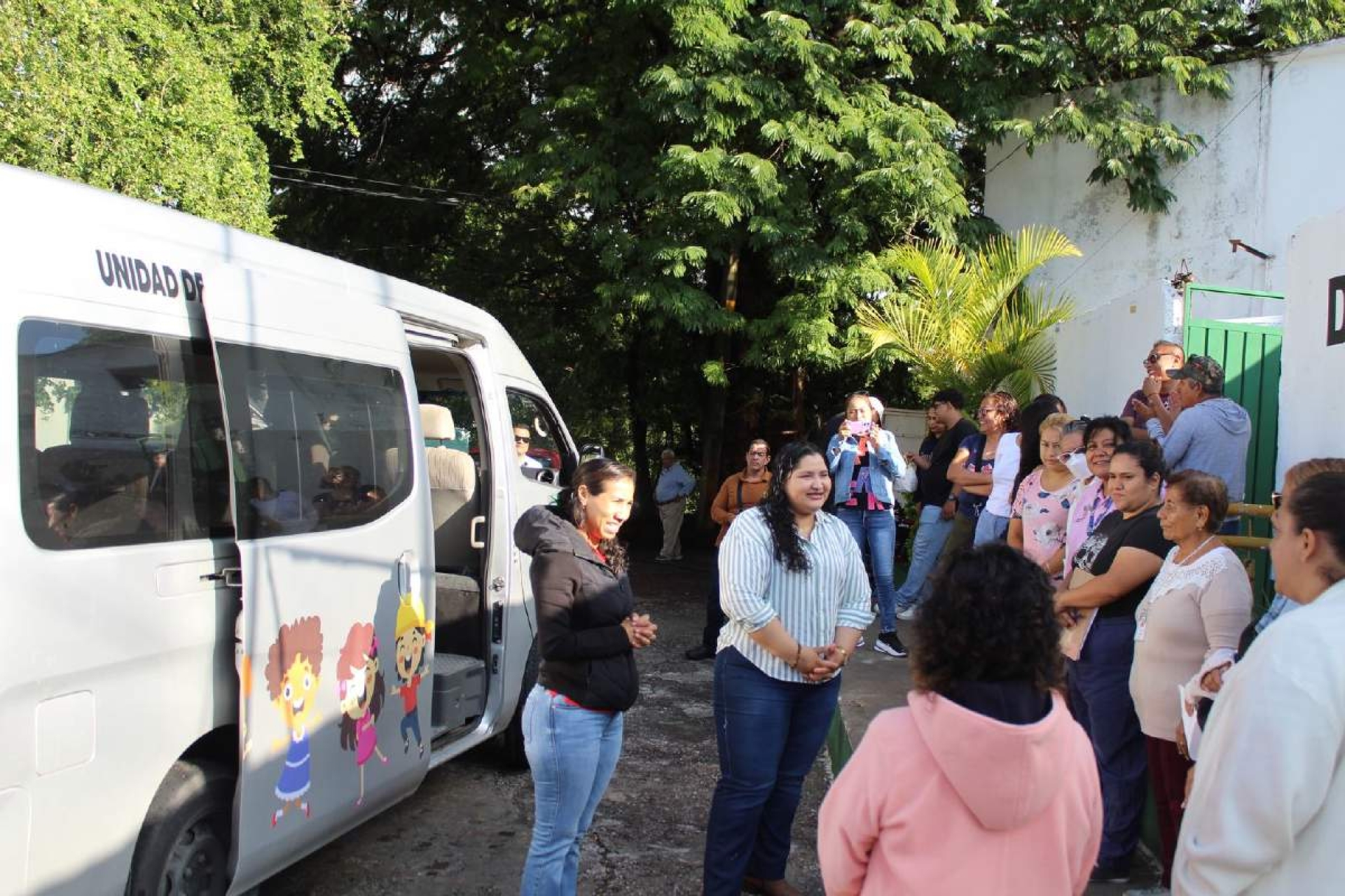 Impulsa DIF Cuautla traslados gratuitos de mujeres para mastografías