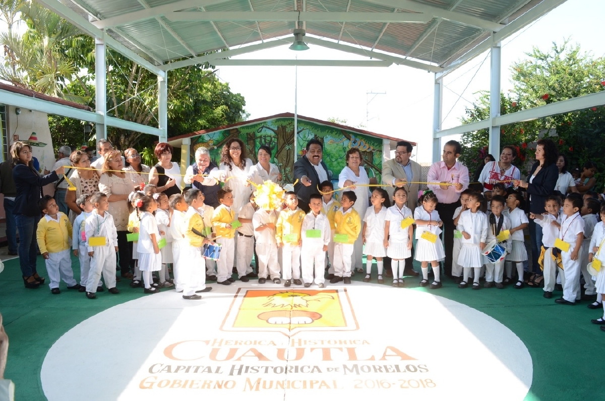 En el primer año de gobierno se logró beneficiar a diversos centros escolares: RTN