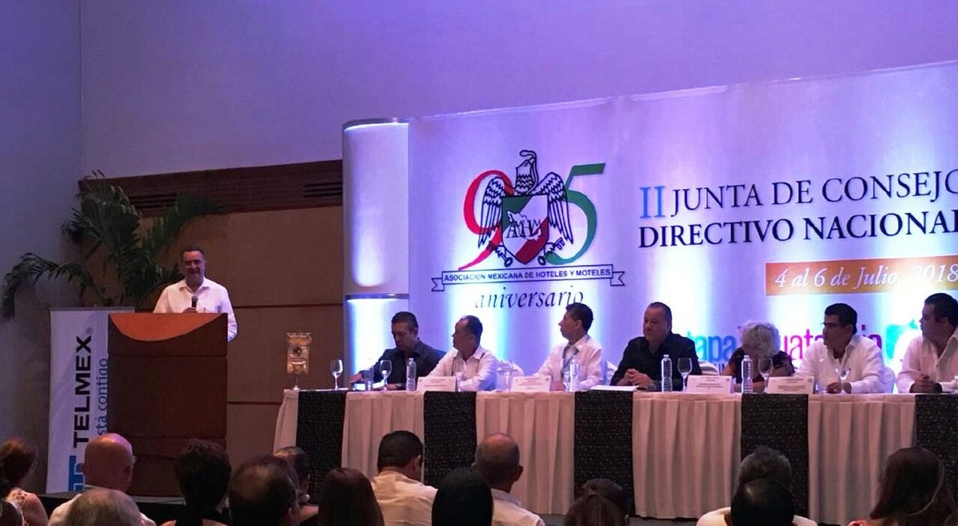 TELMEX firma convenio con Hoteles para ofrecer soluciones tecnológicas