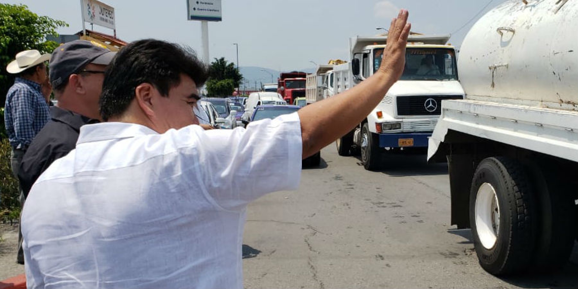 Se reúne candidato a la alcaldía de Jiutepec con transportistas