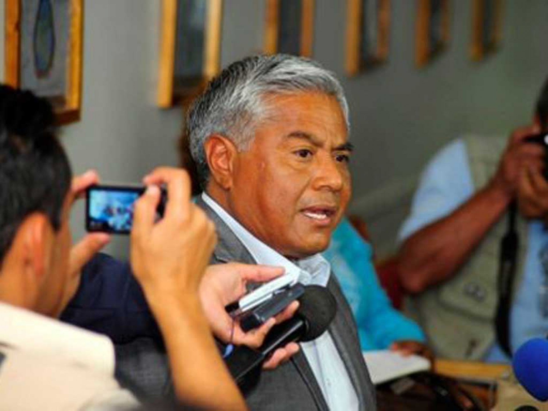 Juez vincula a proceso a Alfonso Miranda
