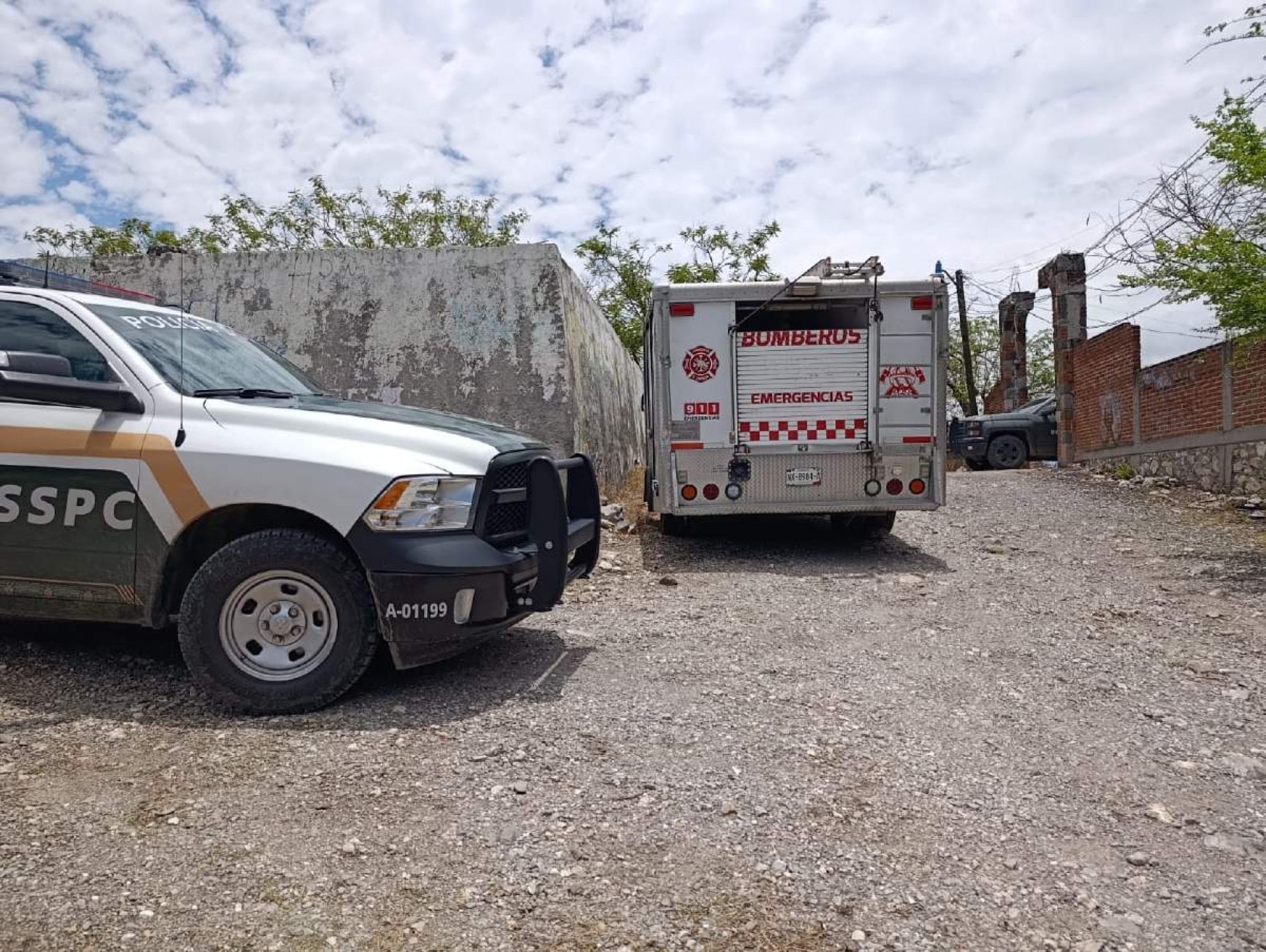 Encuentran dos cadáveres en Zapata