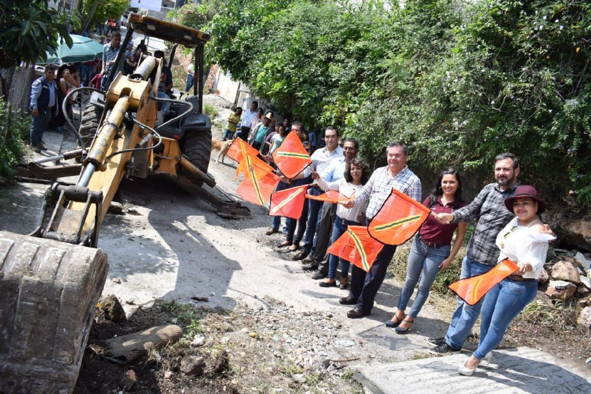 Inician pavimentaciones en la colonia Vista Hermosa de Jiutepec
