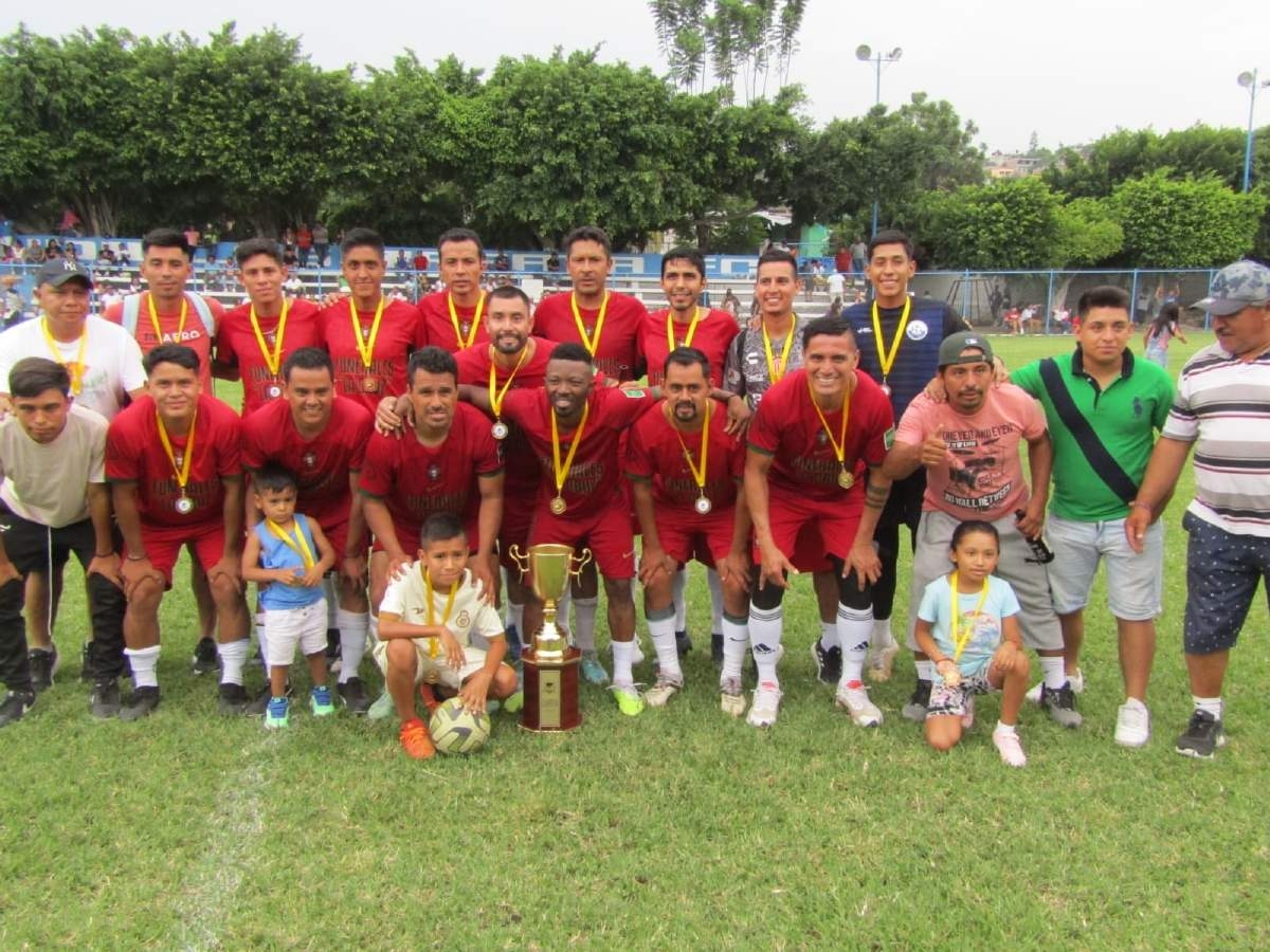 Colchoneros La Cruz, campeón