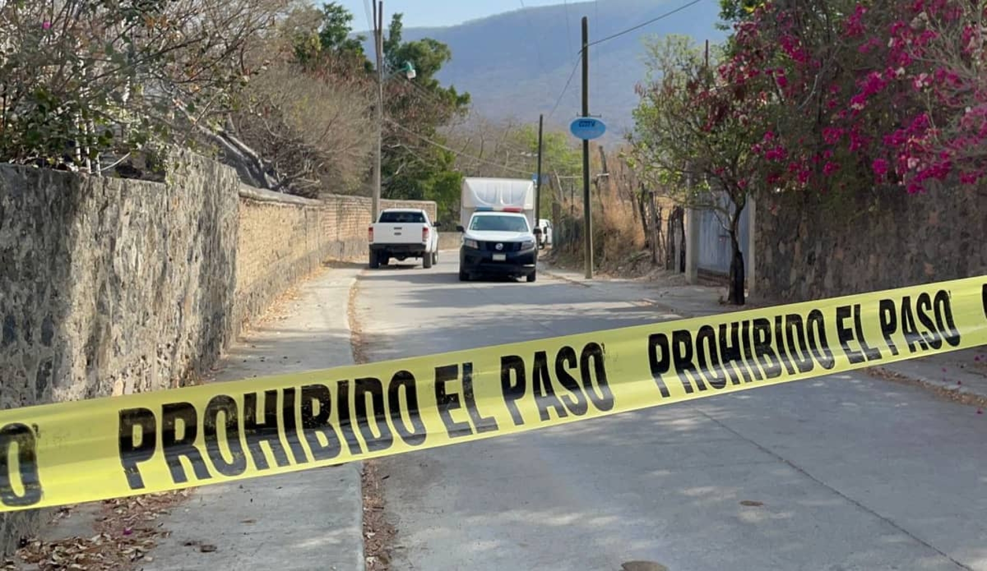 Maniatado y con una bolsa en la cabeza encuentran cuerpo en Lienzo del Charro