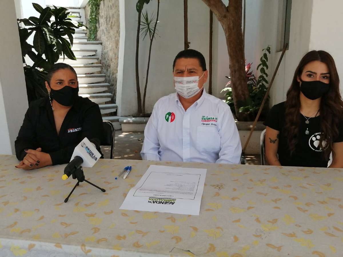 Firma Cipriano Sotelo agenda animalista