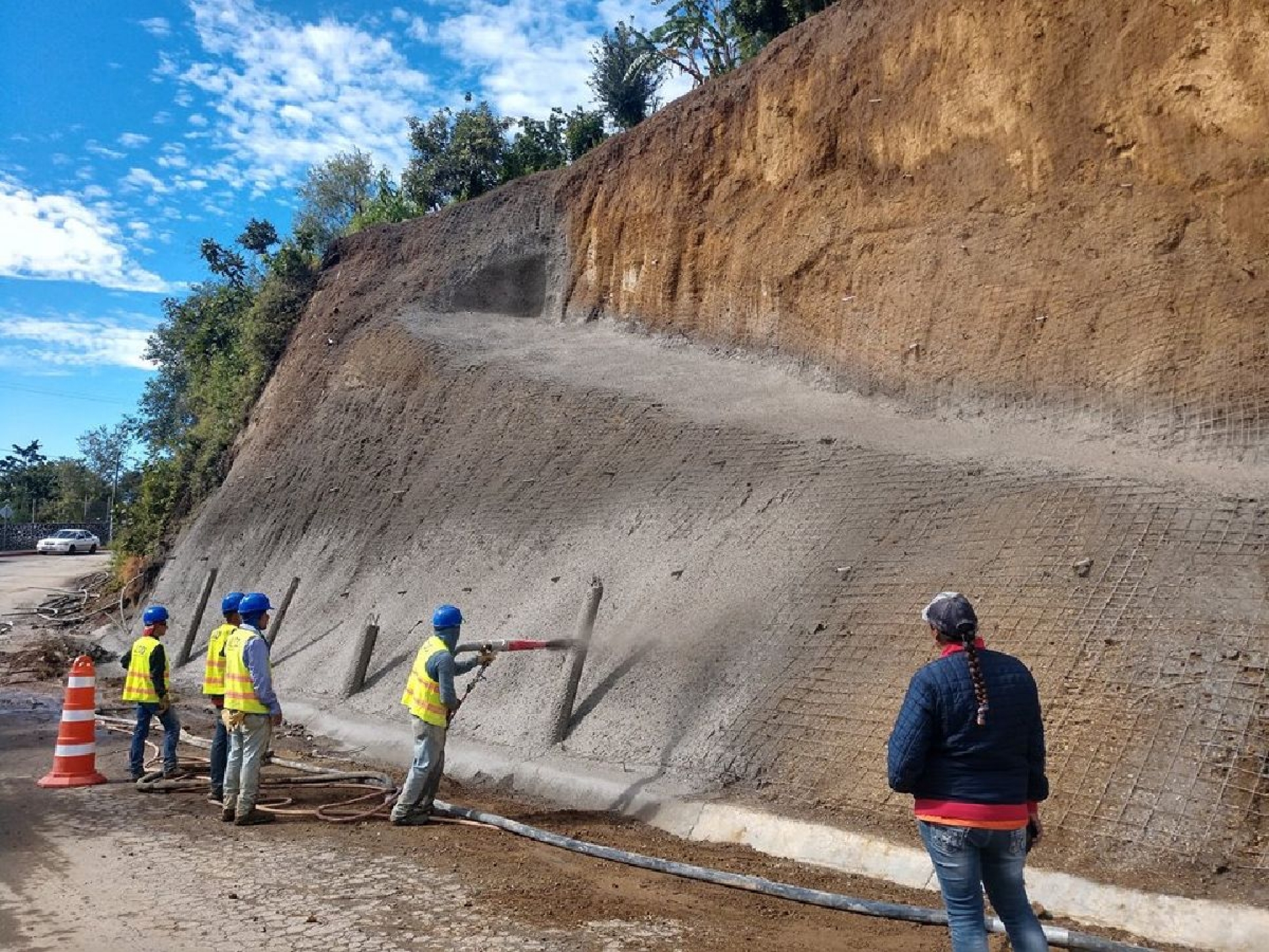 Incompleta, la rehabilitación de las rutas de evacuación