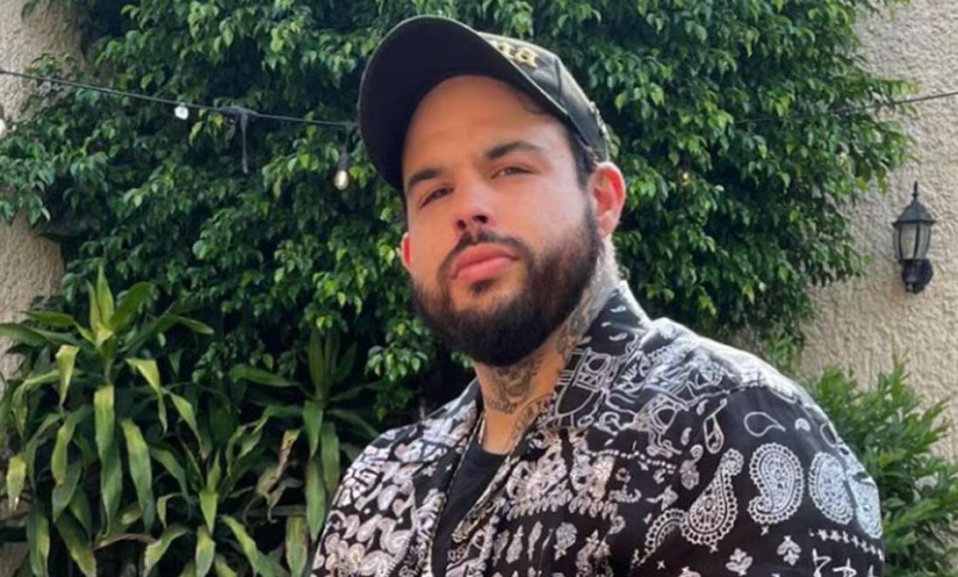 Emiliano Aguilar recibe emotivo respaldo de Amanda Miguel tras su concierto
