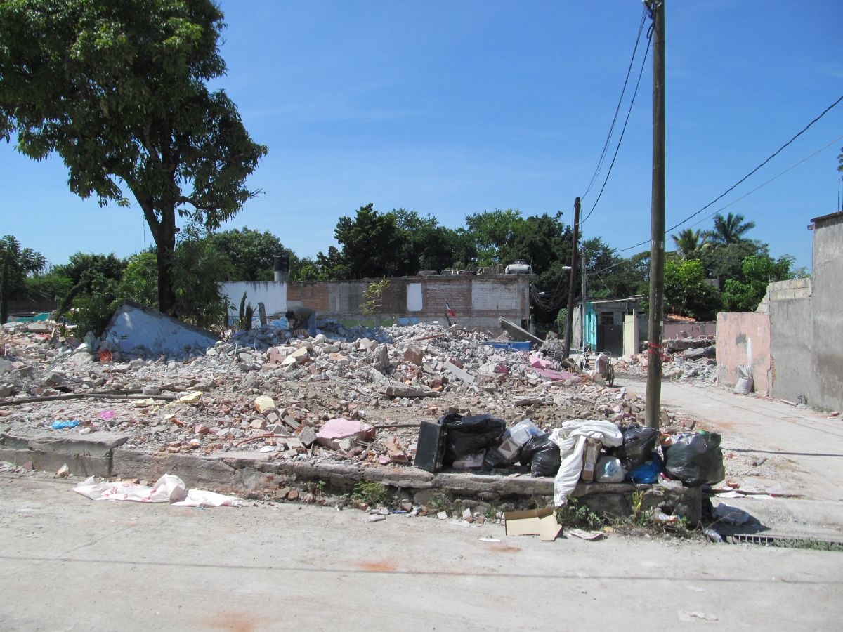 Prometen concluir demoliciones en Zacatepec el ocho de noviembre
