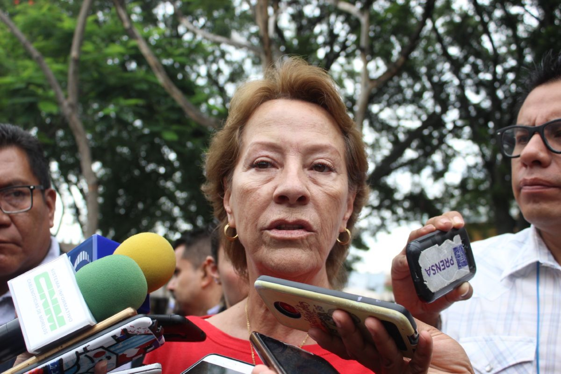 Al sesenta por ciento, la entrega de uniformes gratuitos en escuelas