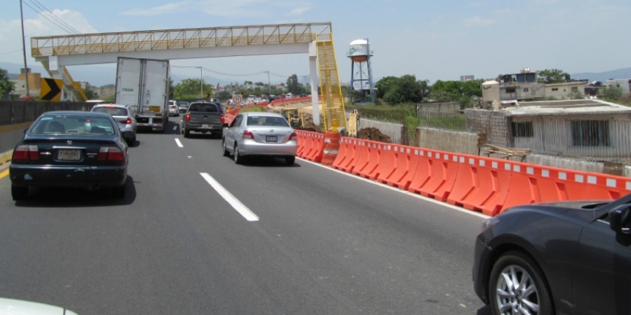 Informa SCT que habrá cierres nocturno y de madrugada los días 15 y 16 de febrero, por obras del Paso Exprés