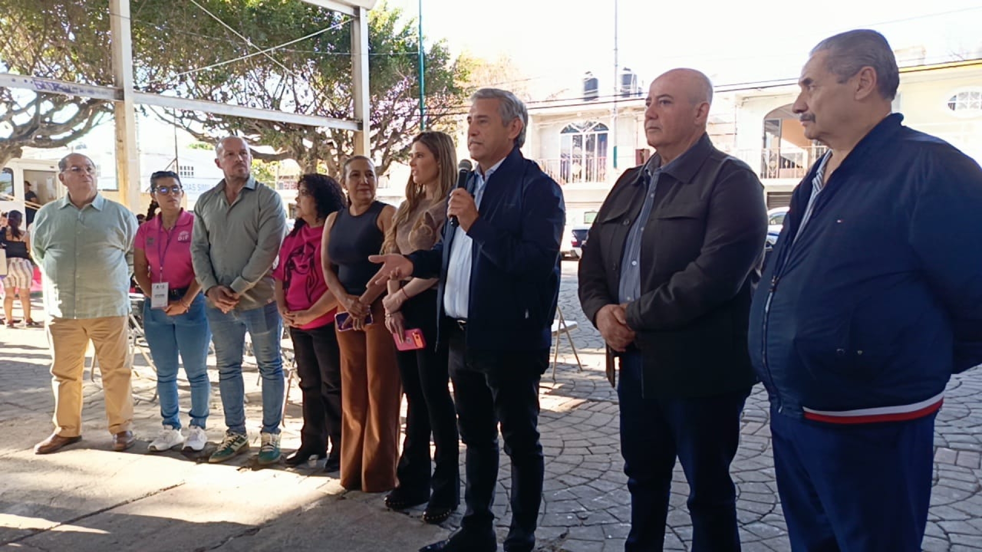 Realizan 'Jornada en tu colonia' en plaza cívica de colonia Lagunilla, en Cuernavaca
