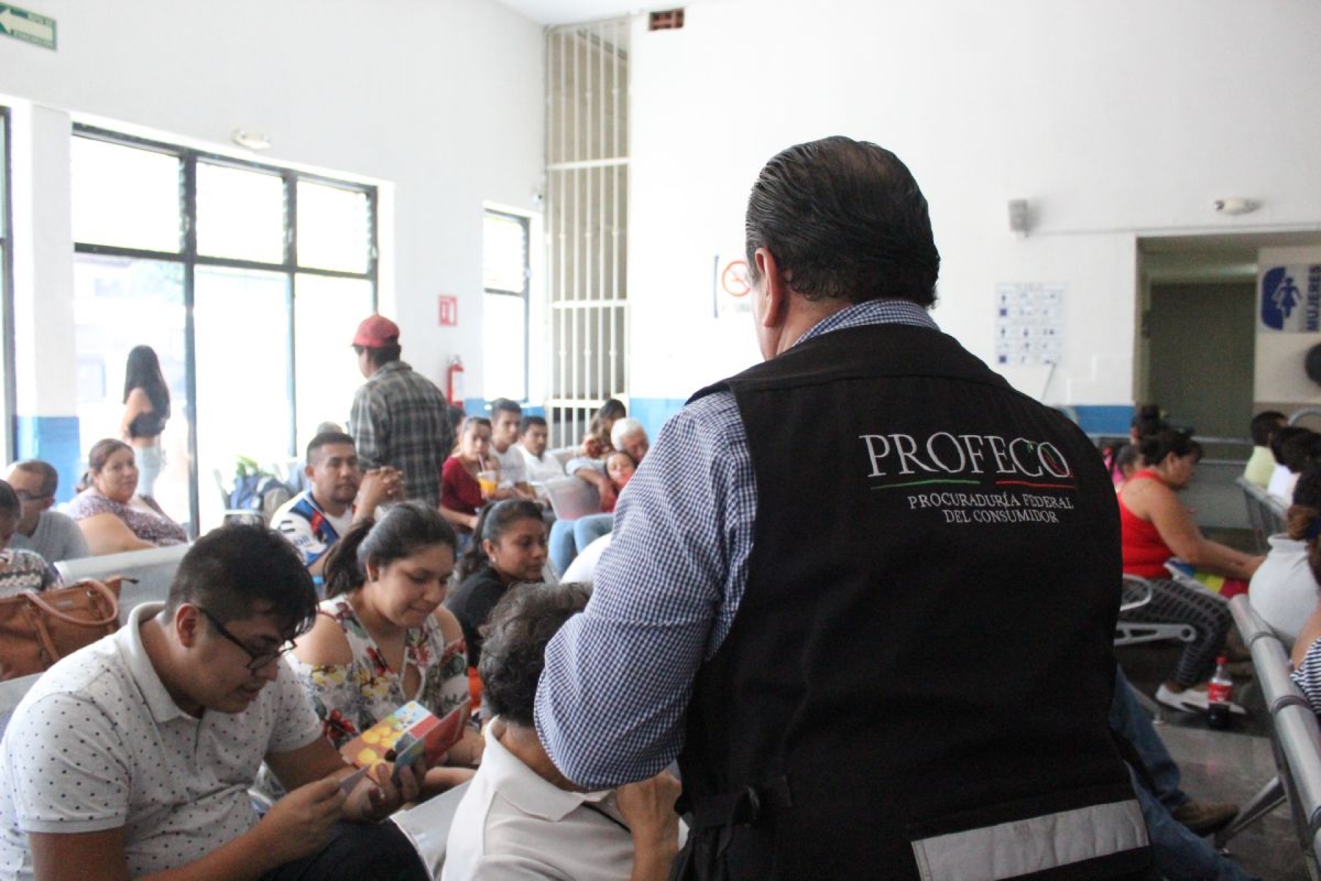 Anuncia Profeco vigilancia a balnearios y terminales