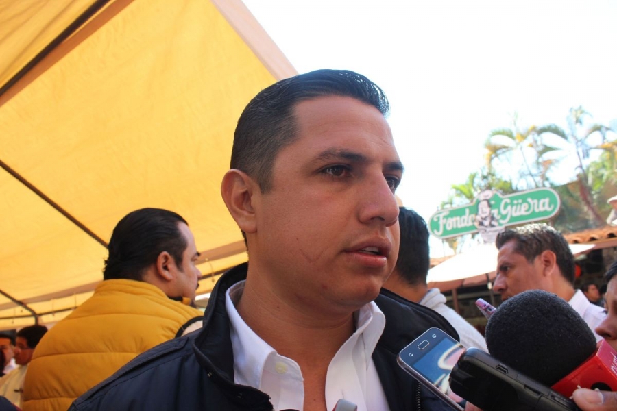 Diputado espera que antes del 15 de julio se apruebe la privatización del alumbrado público