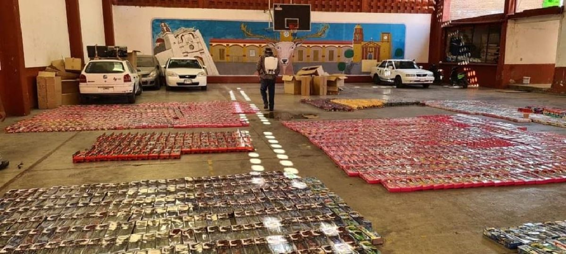 Distribuyen juguetes en municipios del corredor poniente