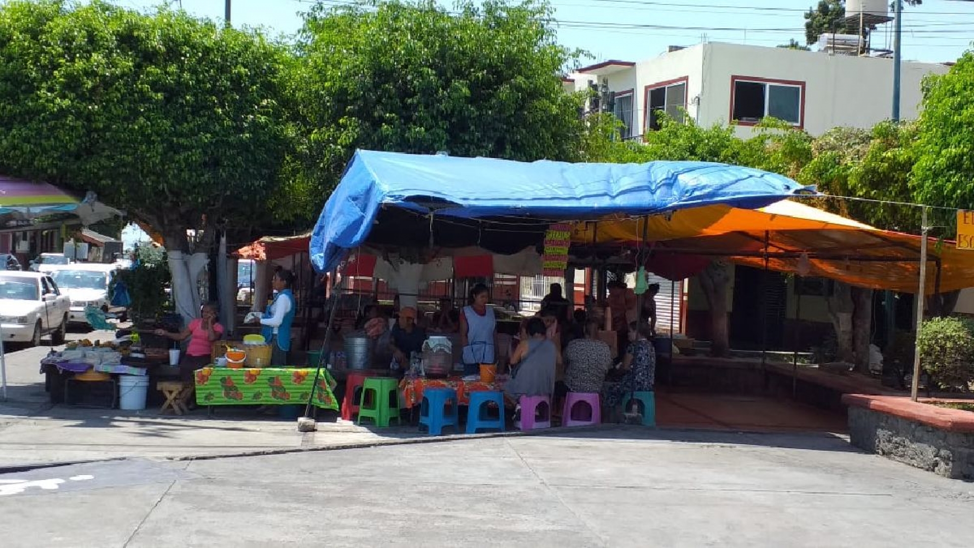 En Xochitepec siguen abiertos los negocios