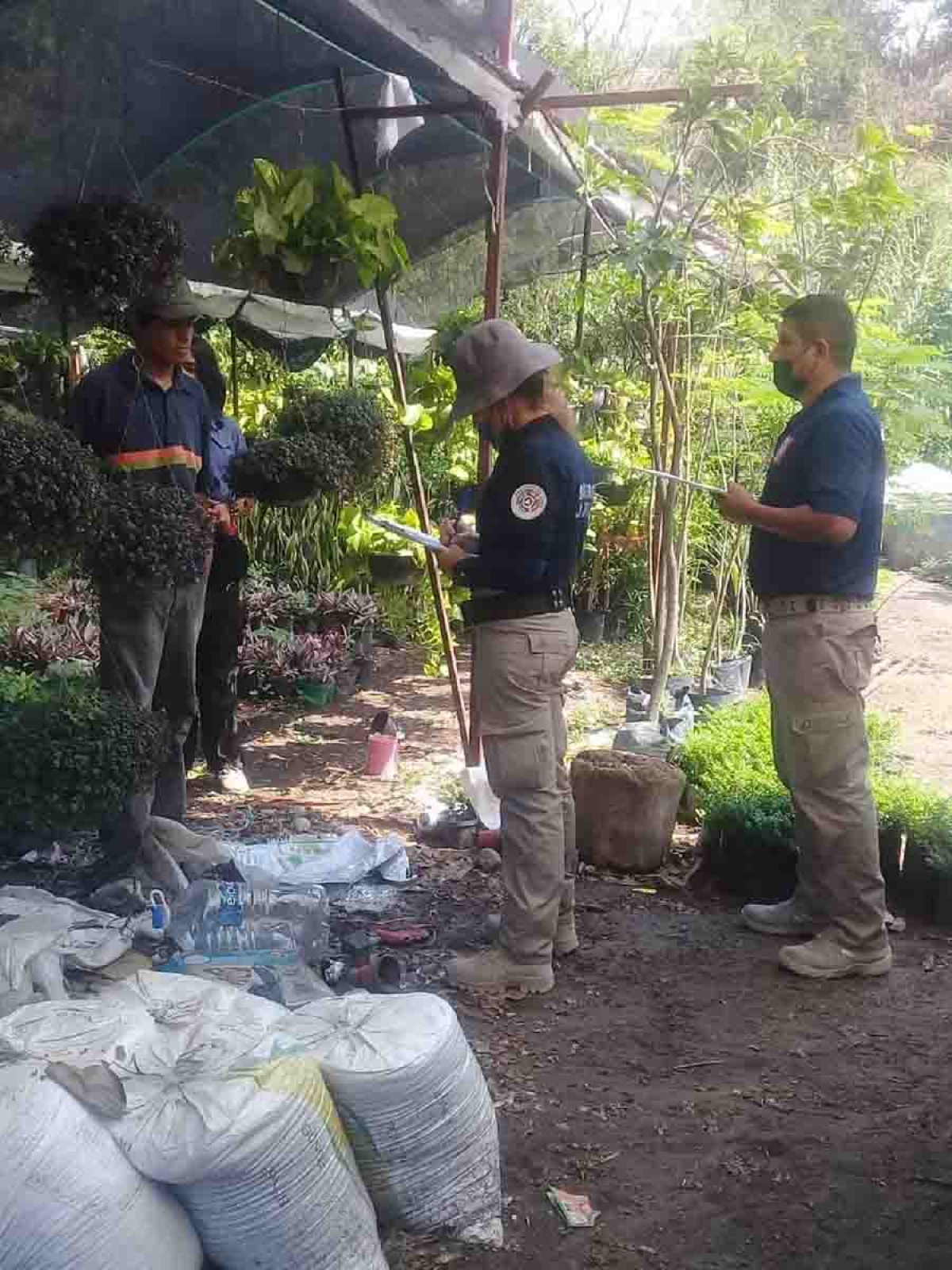 Notifican a familias que se ubican en zona de riesgo de inundación