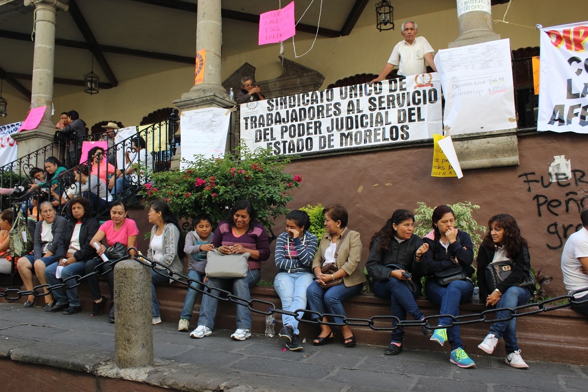 Jubilados se quedarán en plantón permanente en el Congreso