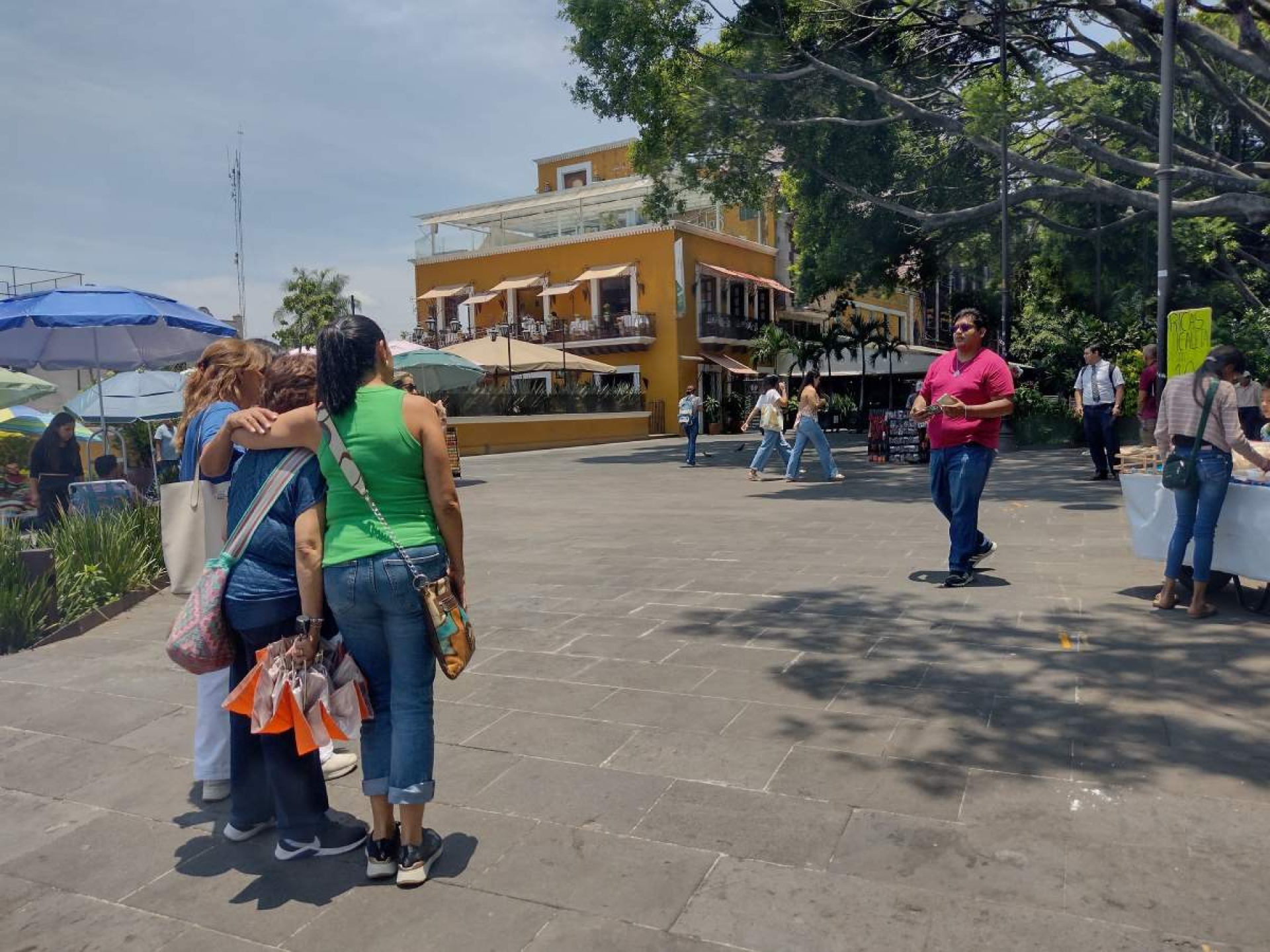 Llaman a respaldar al comercio local