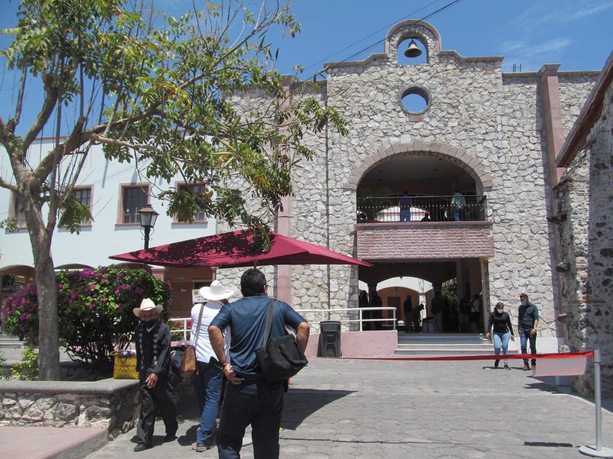 Sindicalizados de Tlaquiltenango piden 10% de incremento salarial