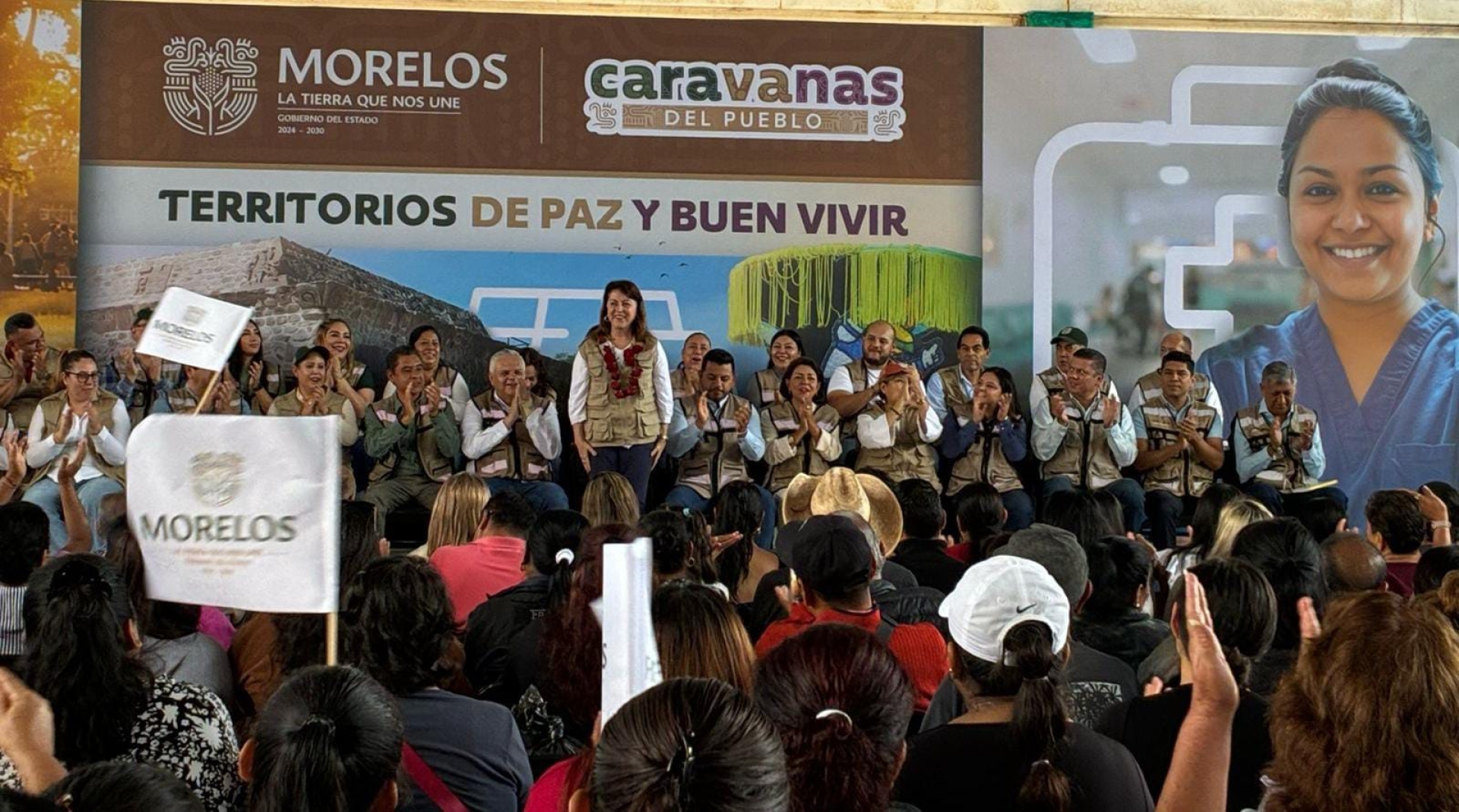 Acude gobernadora Margarita González Saravia a Alpuyeca con las 'Caravanas del Pueblo'