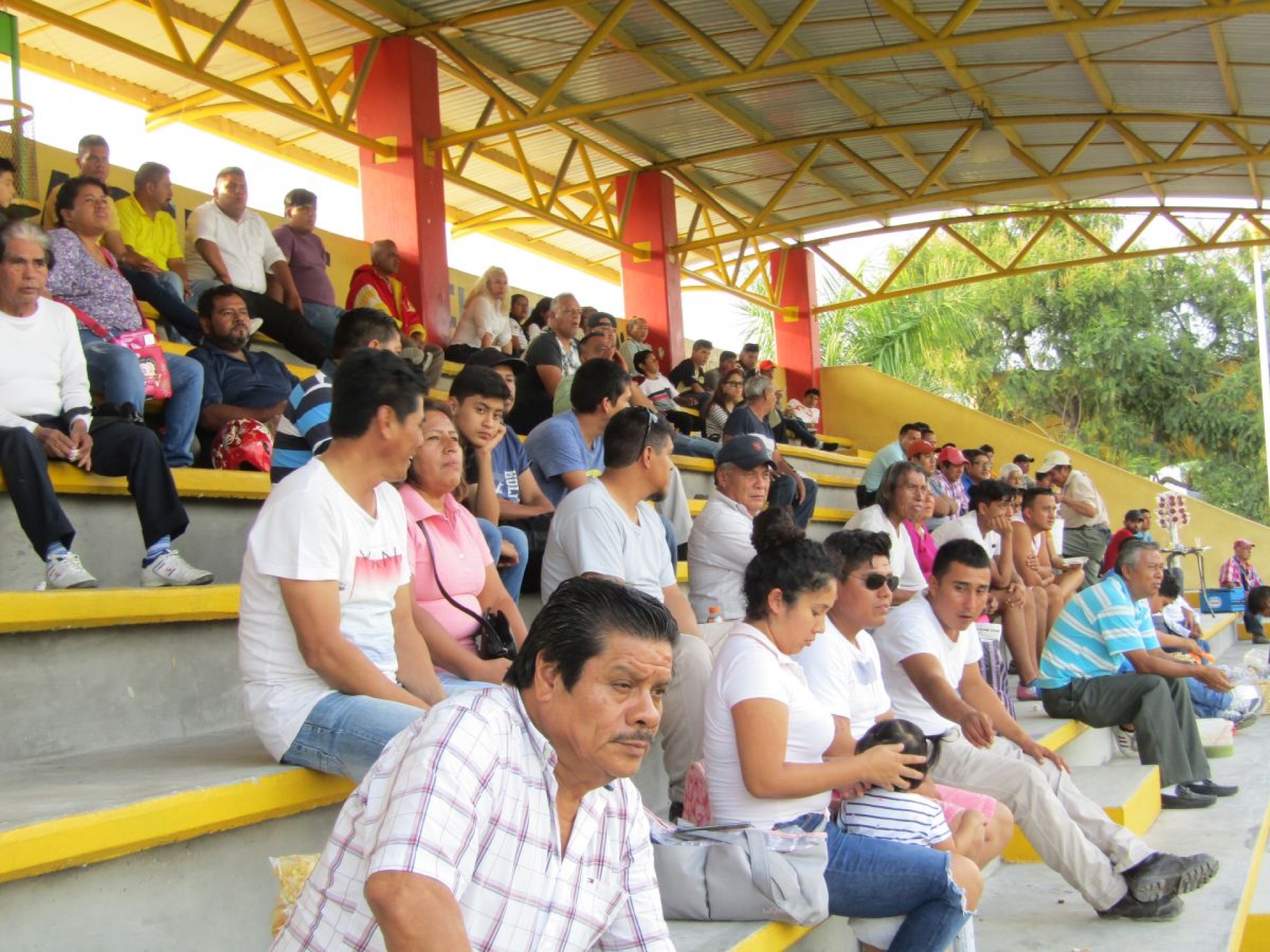 La afición no pierde detalle