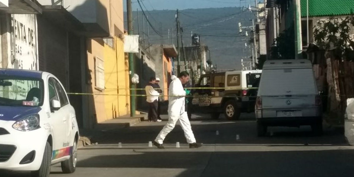 Ahora: Atacan a balazos a una pareja en la colonia Milpillas