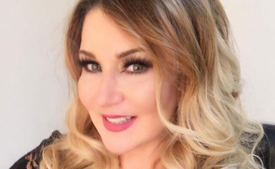 Alicia Villarreal lanza un nuevo sencillo