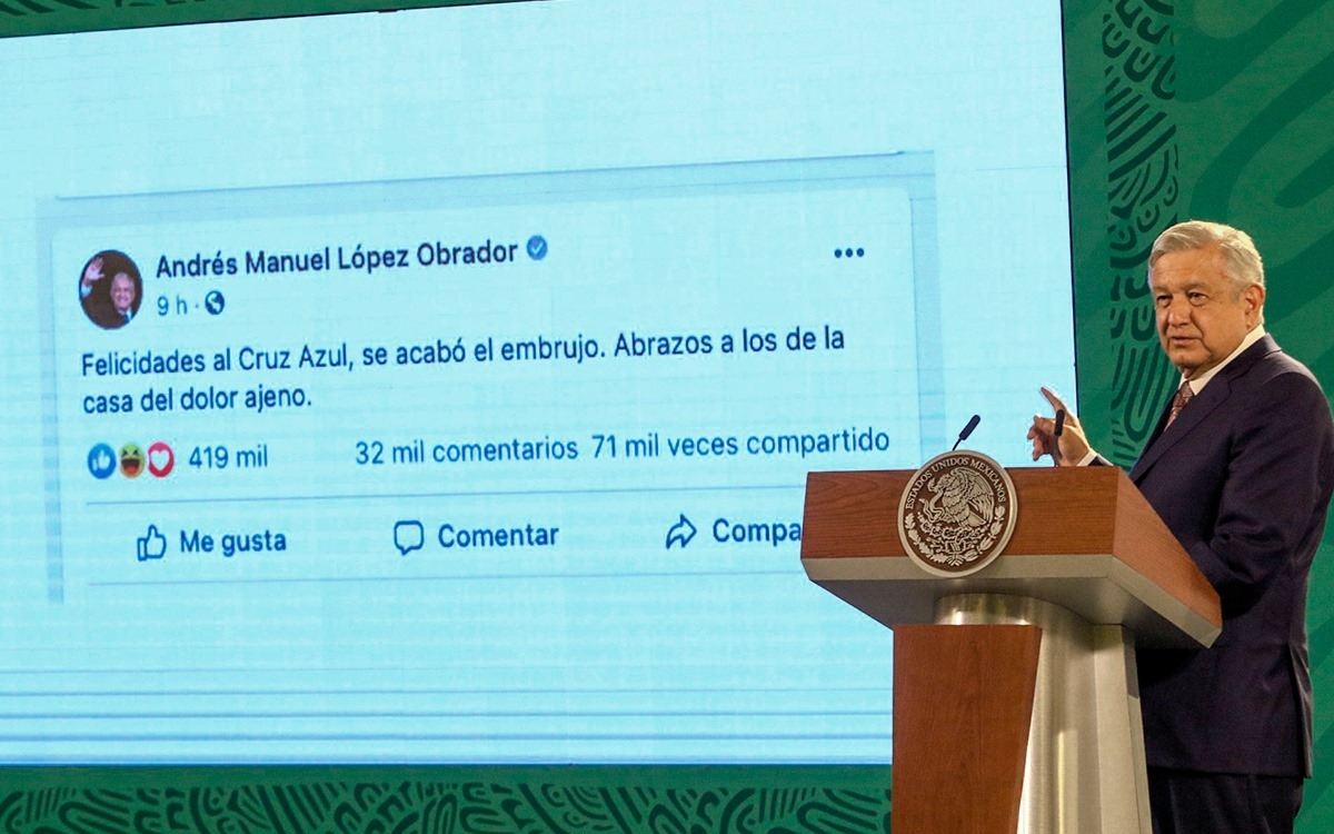 Felicita AMLO al Cruz Azul en la mañanera