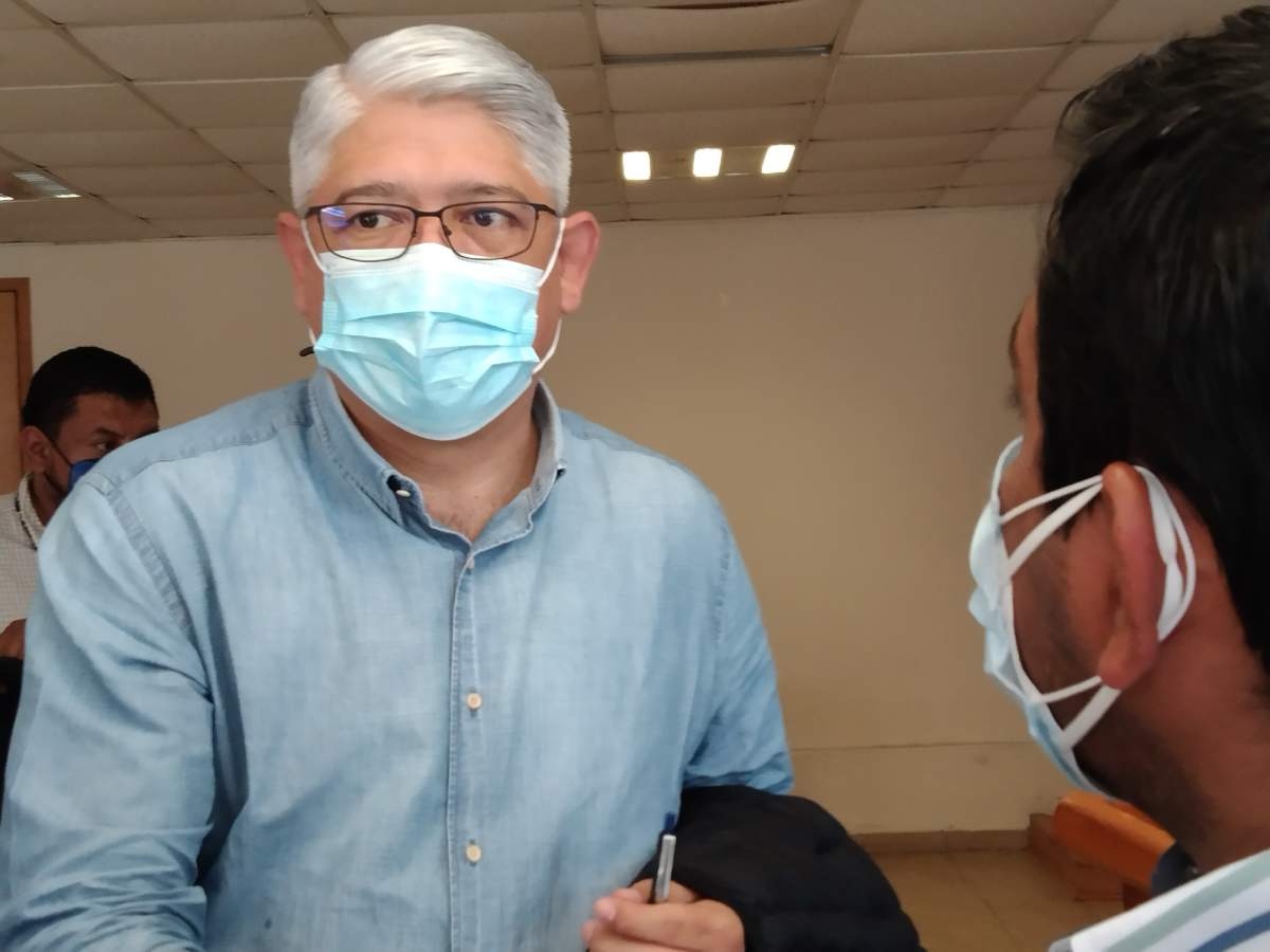 Reprocha Guarneros a diputado su falta de efectividad