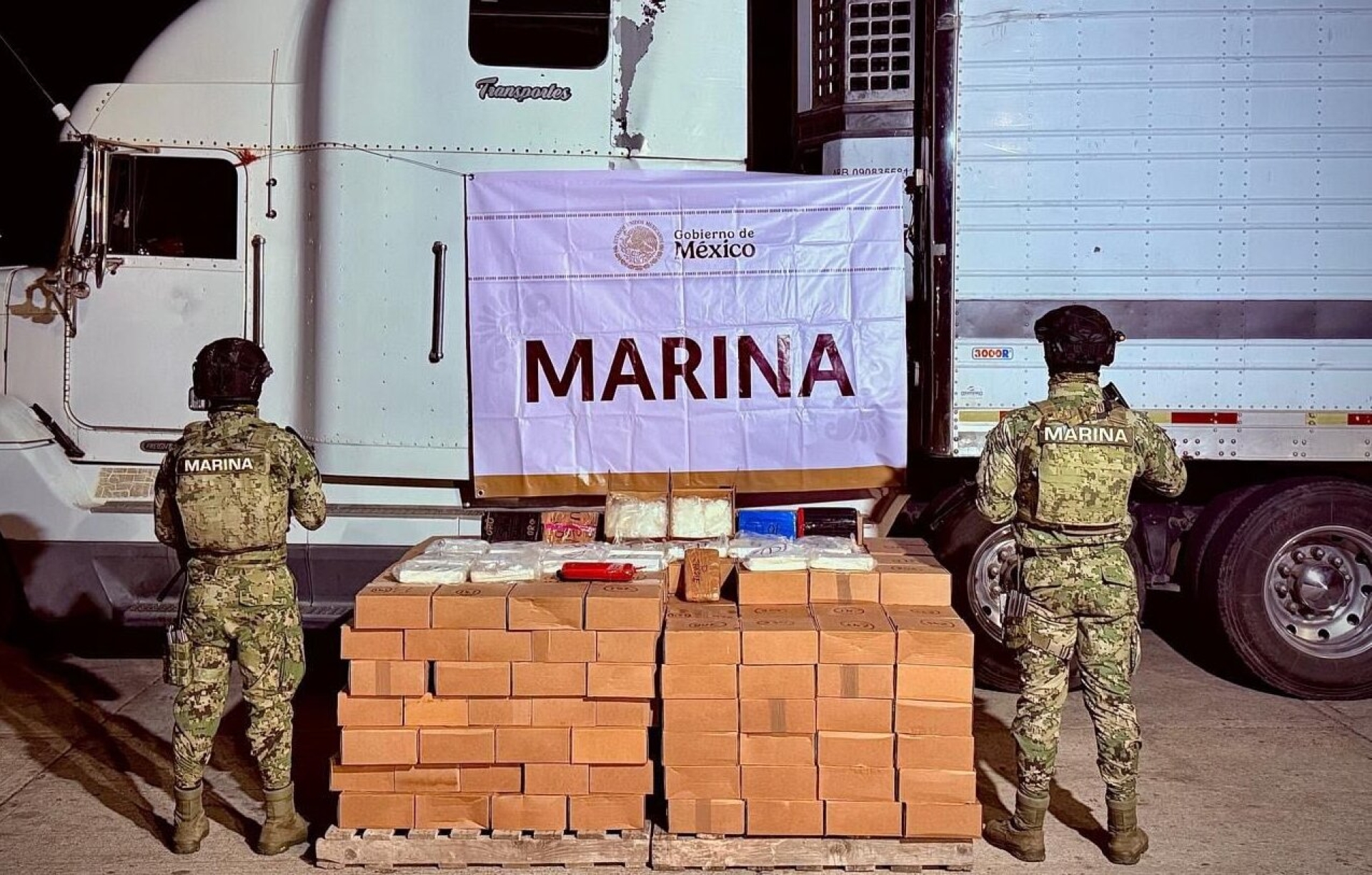 Marina decomisa 605 kilos de metanfetamina en puerto de Mazatlán