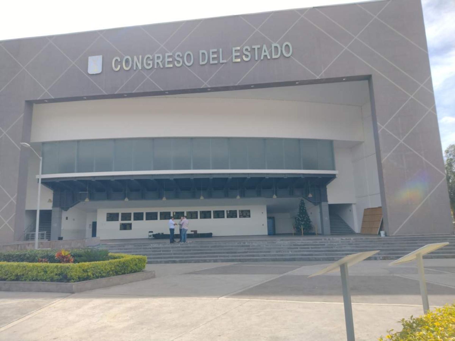 El Congreso local, en el abandono