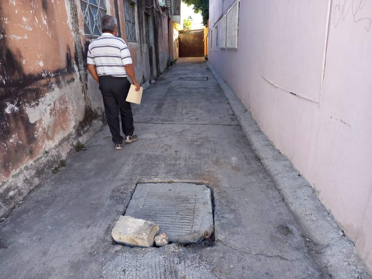 Urgen a reparar drenaje en colonia de Jojutla